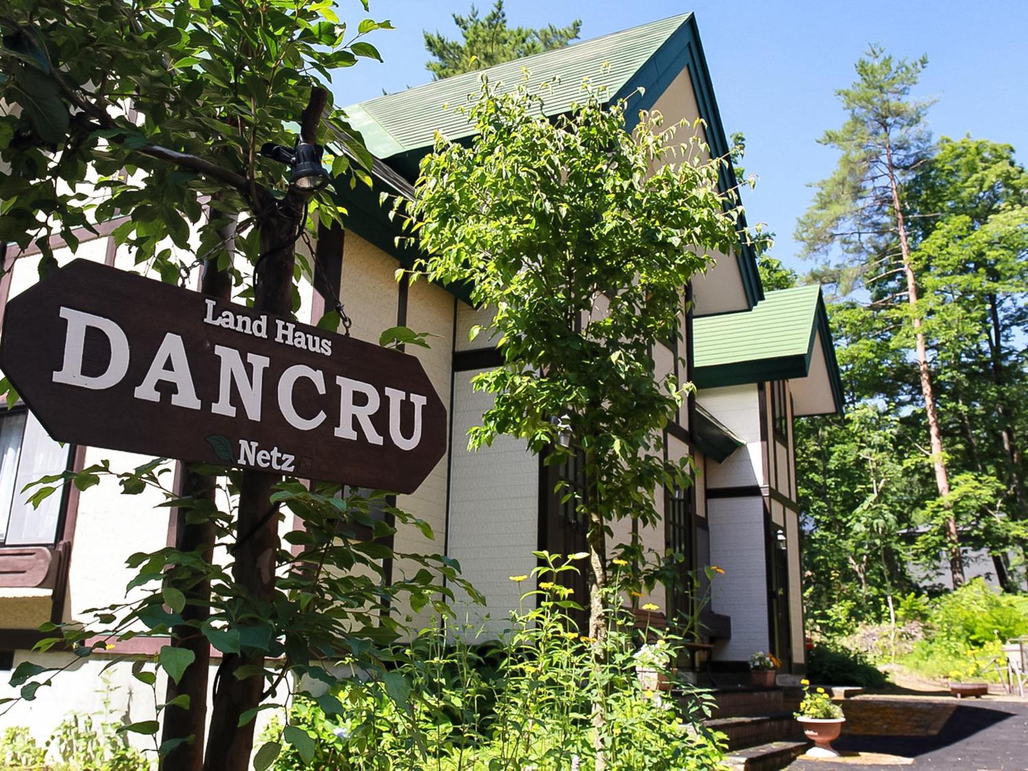 Hotel Land Haus Dancru Netz Cabaña Hakuba Exterior foto